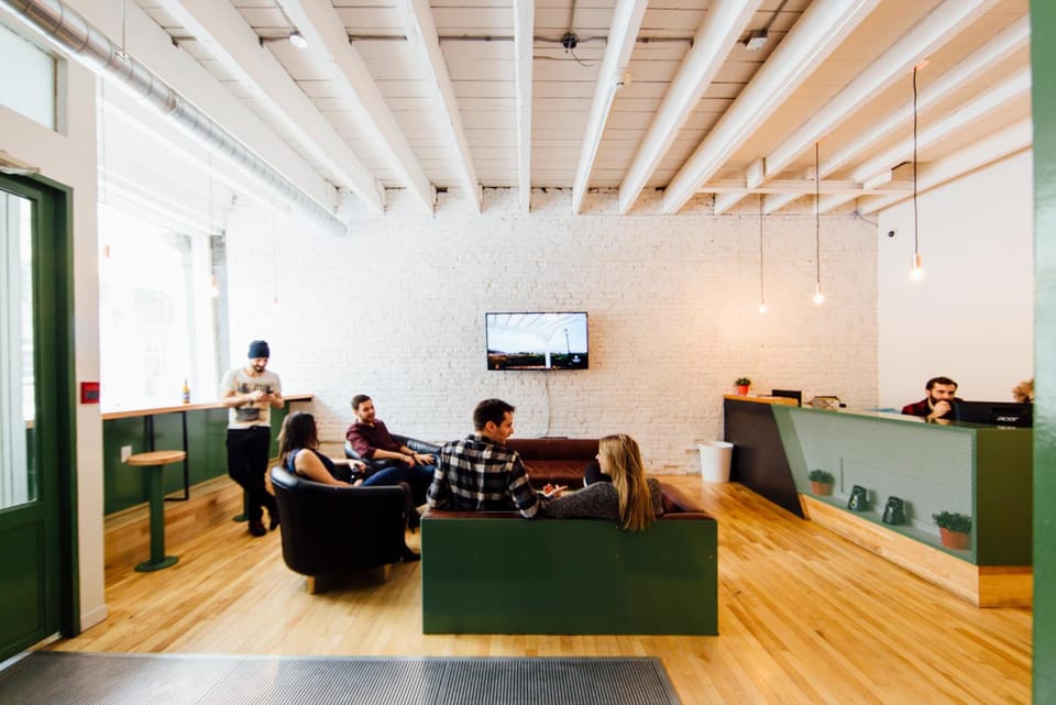 Shared lounge/TV area