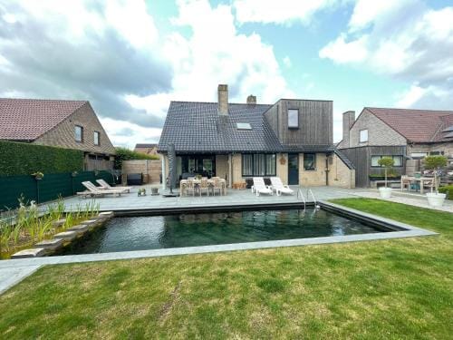 Q Studio Green Hotel in Zottegem