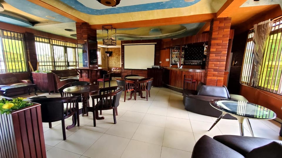 Chello Suites Hotel in Kampala