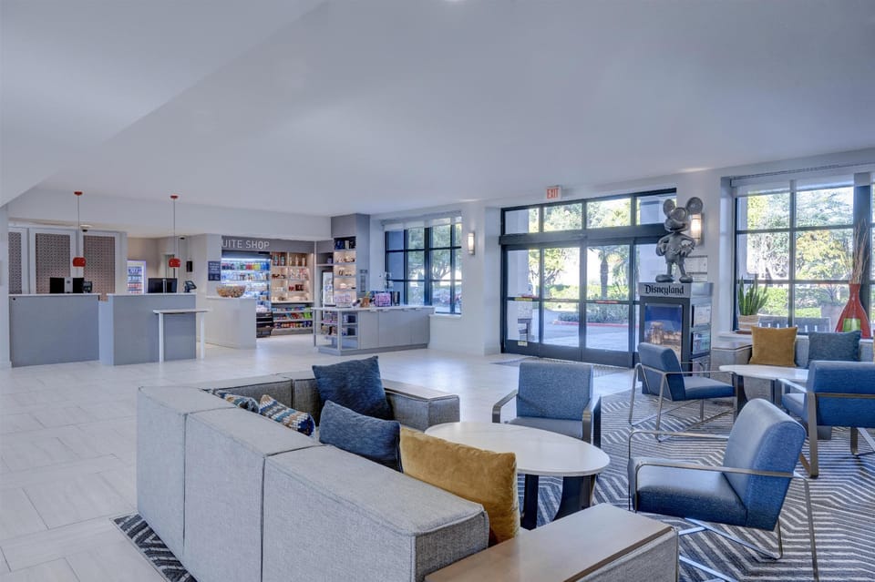 Homewood Suites by Hilton Anaheim - Main Gate Area Hotel in Garden Grove