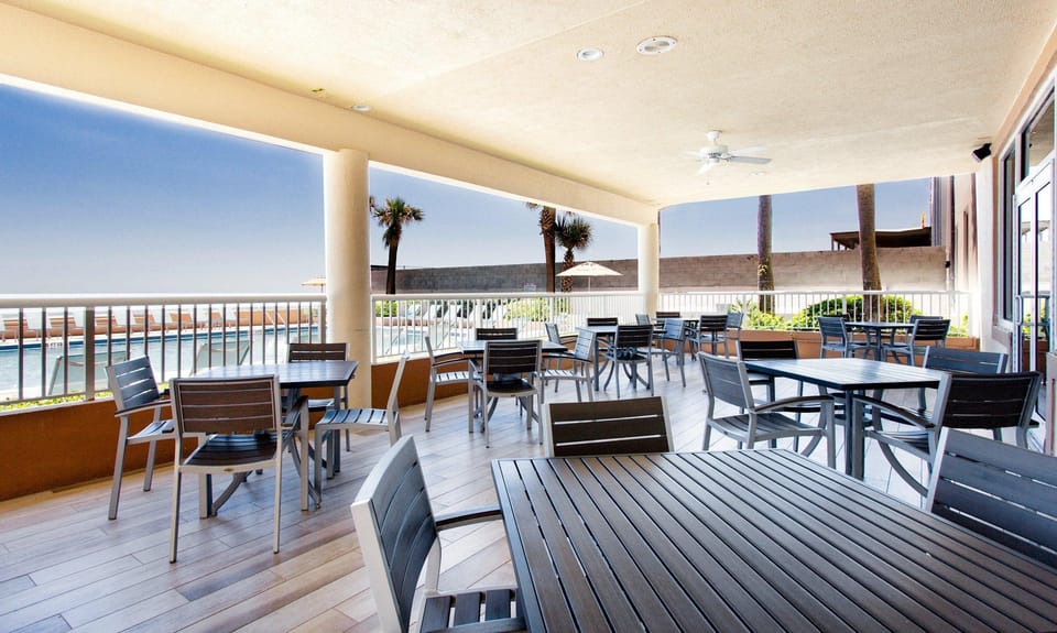 Holiday Inn Hotel & Suites Daytona Beach On The Ocean By IHG Hotel in Florida