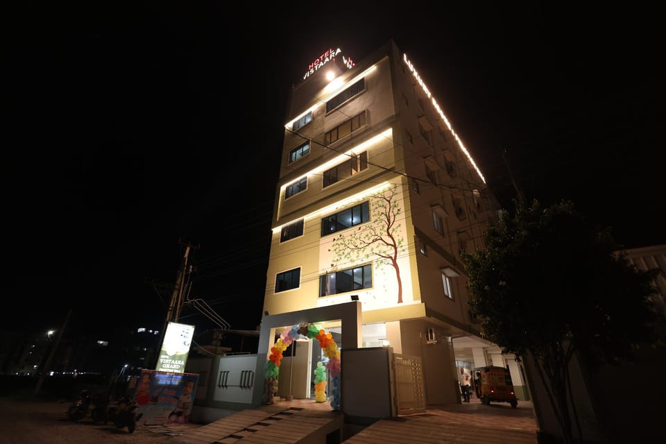 HOTEL VISTAARA GRAND Hotel in Guntur