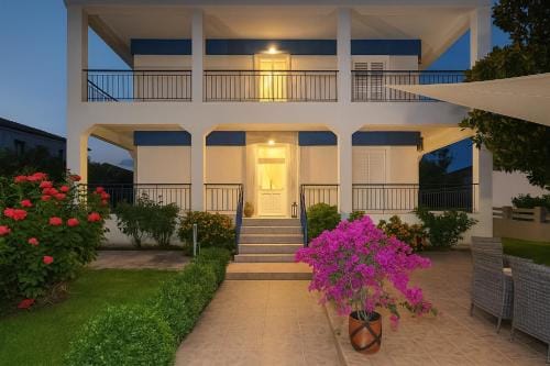 Villa Riviera Hotel in Decentralized Administration of Macedonia and Thrace