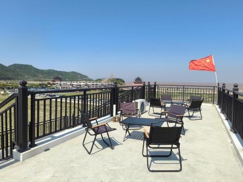 Daishan Mountain and Sea Cloud Homestay Sunrise Seaview Bed and Breakfast Hotel in Zhejiang