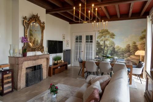 Villa Saint-Lager - Sejour de charme au cœur du Beaujolais Hotel in Auvergne-Rhône-Alpes