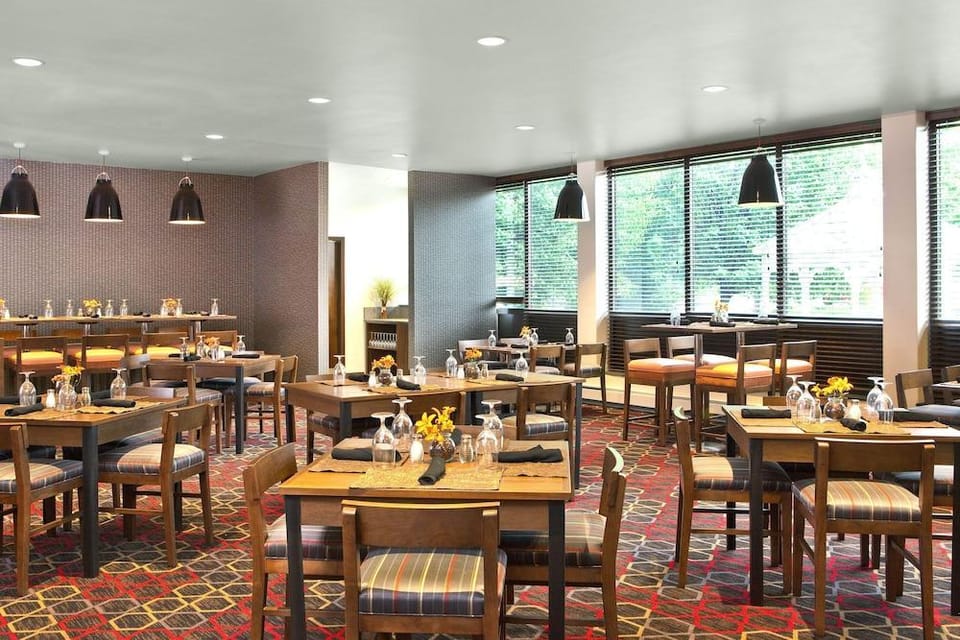 Four Points By Sheraton Scranton Hotel in Scranton