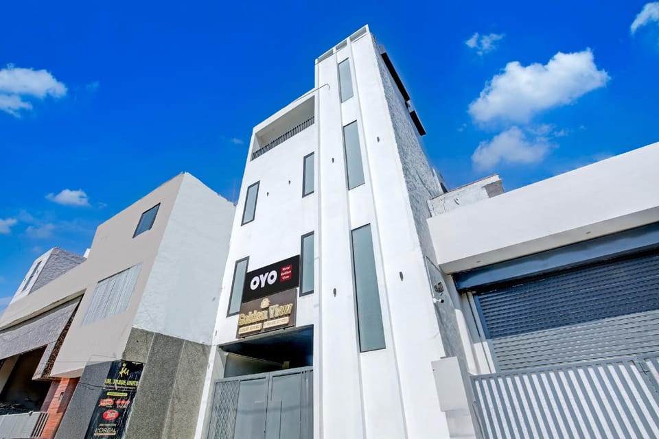 Hotel O Golden View Hotel in Ludhiana