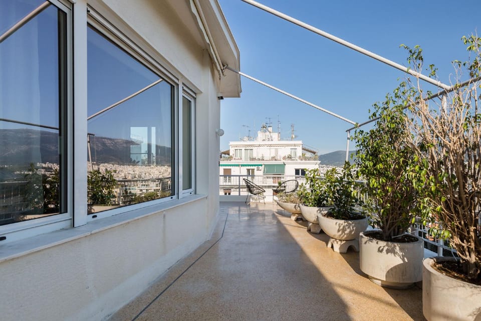 UPSTREET Elegant Luminous 3BD Apt-Kolonaki Hotel in Athens