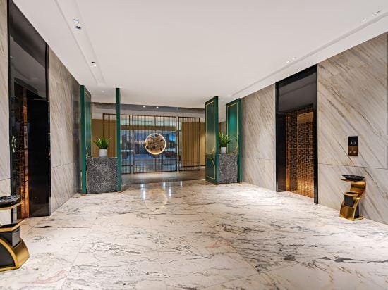 Diamond Holiday Crown Hotel Hotel in Suzhou