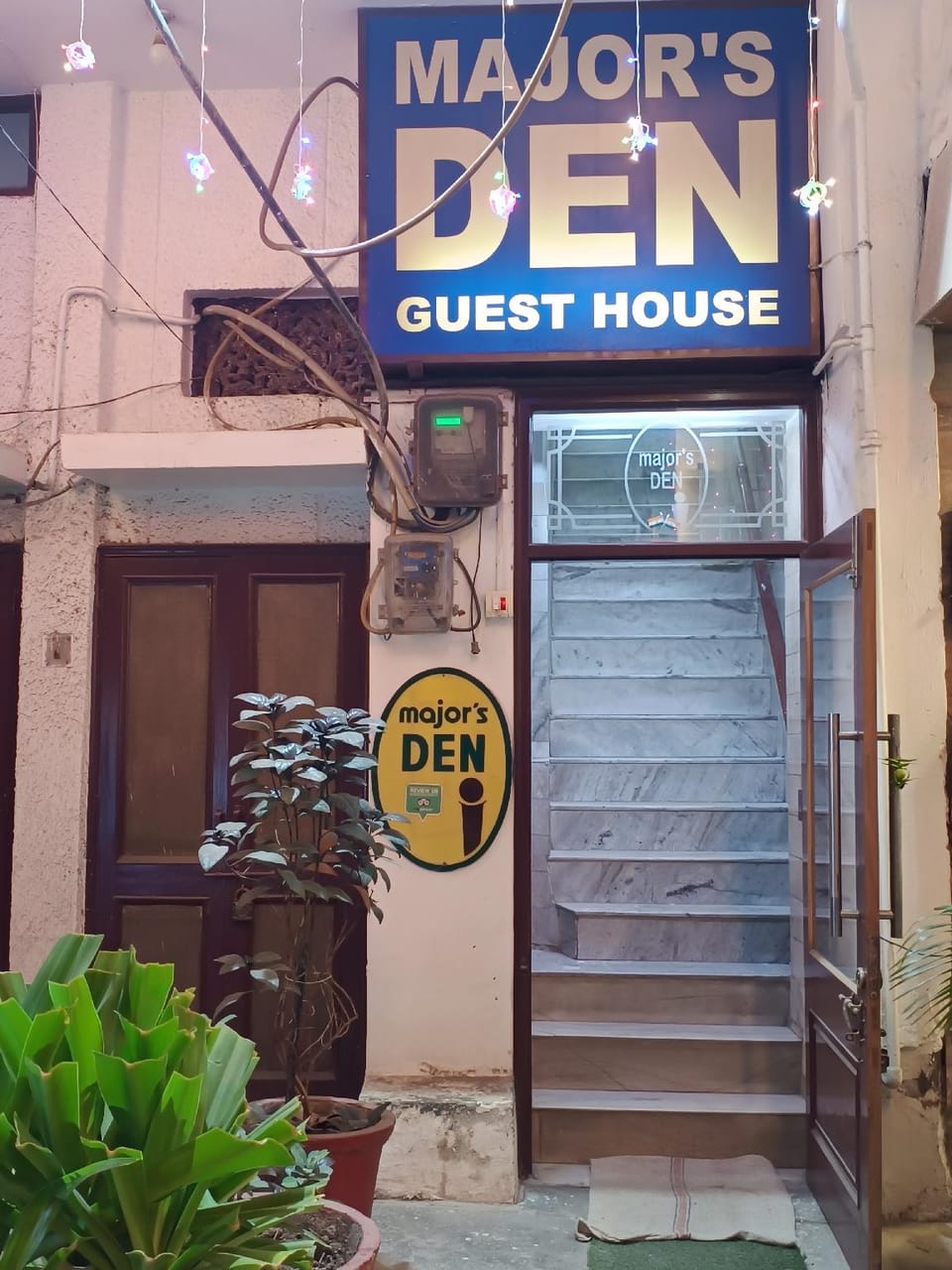 MAJOR'S DEN GUEST HOUSE Hotel in New Delhi