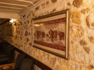 Historical Greek Mansion Antikhan Hotel in İzmir Province