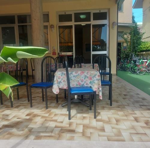 Hotel Holiday Garni - Pet Friendly Hotel in Giulianova