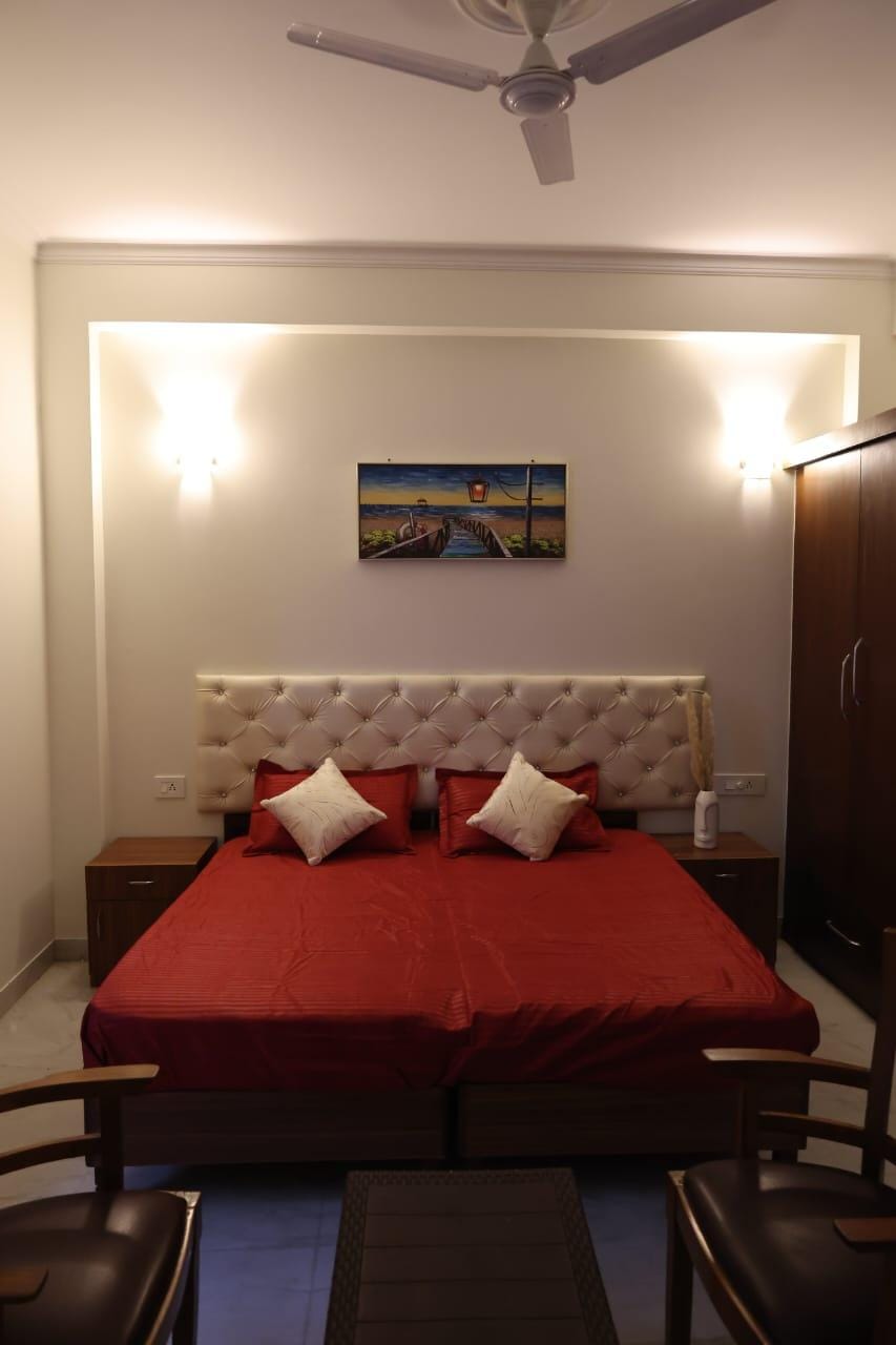 Comfy Cottage Hotel in Gurugram