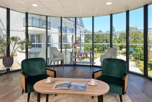 Zenitude Hotel-Residences Cherbourg Hotel in Normandy