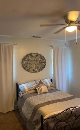Tropical Vibes Hotel in Eastvale