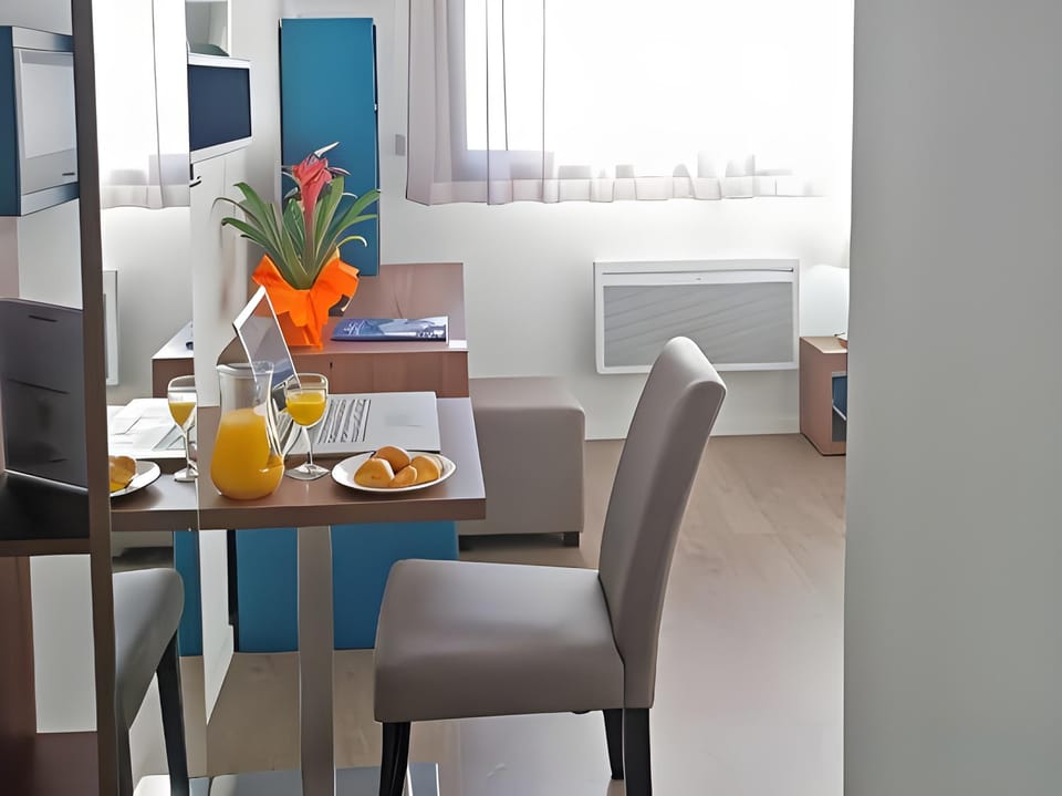 Apparthotel Odalys Tours Apartment hotel in Saint-Cyr-sur-Loire