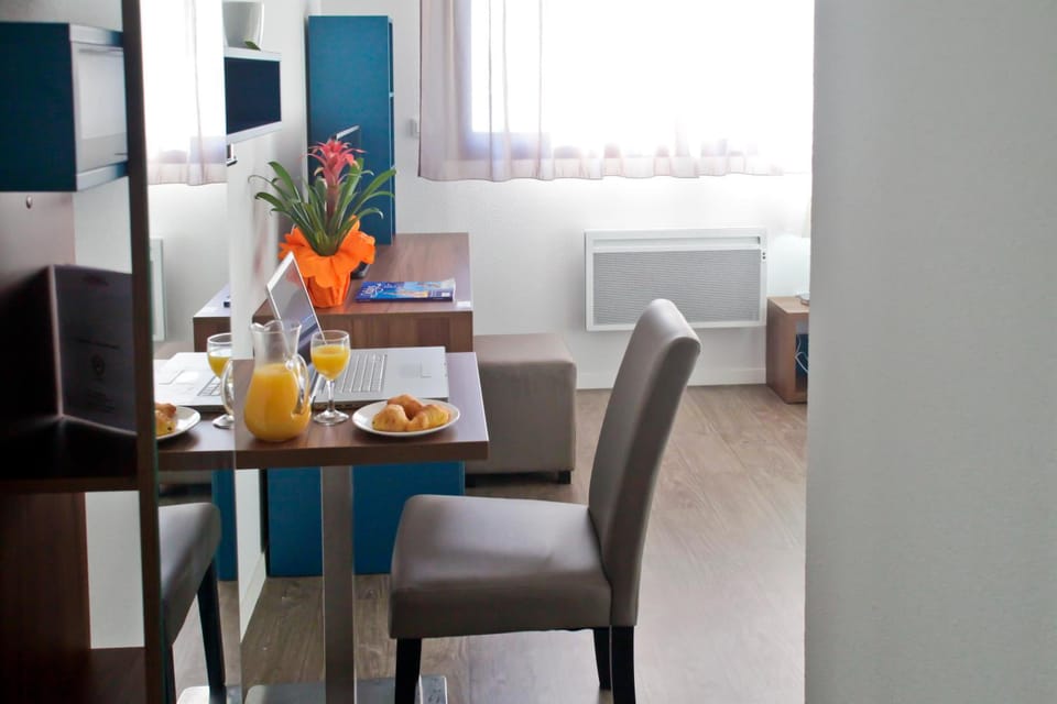 Apparthotel Odalys Tours Apartment hotel in Saint-Cyr-sur-Loire