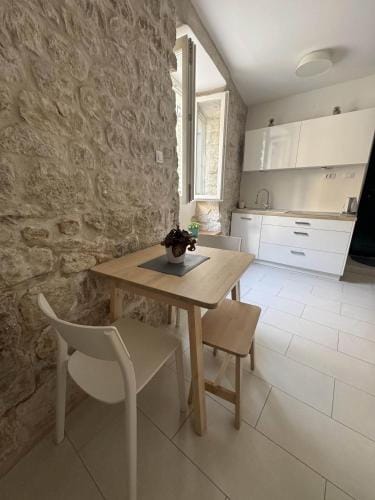 Studio Appartment & Rooms Old Town Hotel in Lika-Senj County