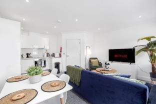 Monthly Discount  Long-Stay  St Mary s Retreat Hotel in South Cambridgeshire District