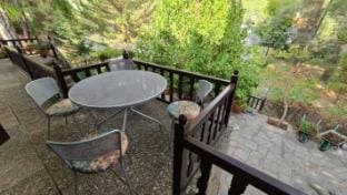 Charming Villa in Moniatis, Cyprus - Private Pool  Garden Hotel in Limassol District