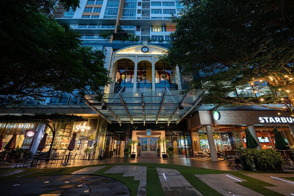 Vista SkyVilla and Penthouse Riverview-Groups-Families Hotel in Ho Chi Minh City