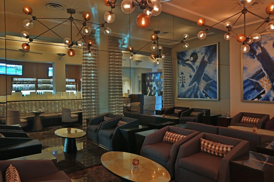 Bar/lounge