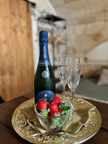 La Nicchia, Romantic Suite in Historic Manduria Hotel in Manduria