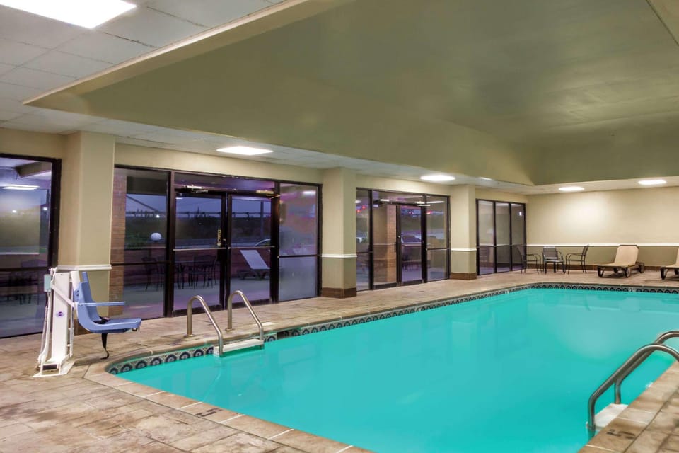 Days Inn by Wyndham Lebanon Hotel in Lebanon