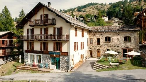 CASA-Salon Bocca di Rosa suite pour 6 personnes Hotel in Piedmont