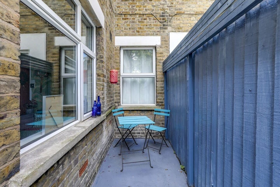 Claremont Apartment A - London Hotel in London Borough of Southwark