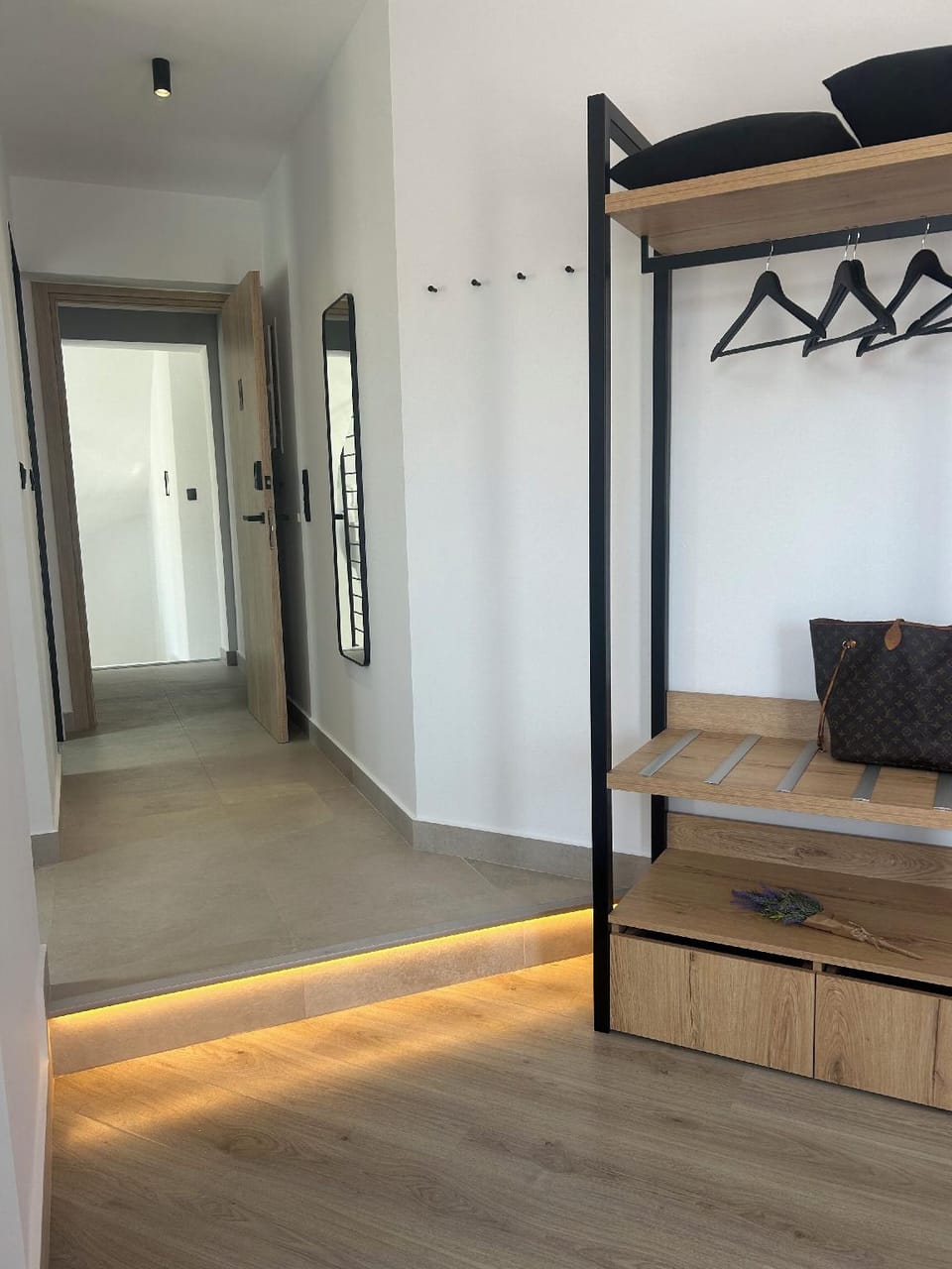 INCORSO • Smart Luxury Stay • near Airport • 24HR Check in Hotel in Decentralized Administration of Attica