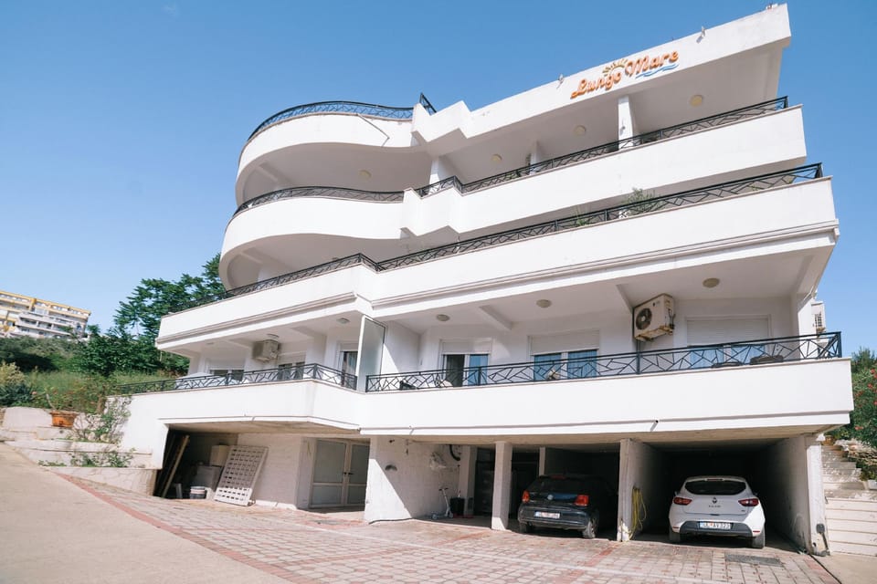 The Rooftop Apartment with Sea view Hotel in Ulcinj
