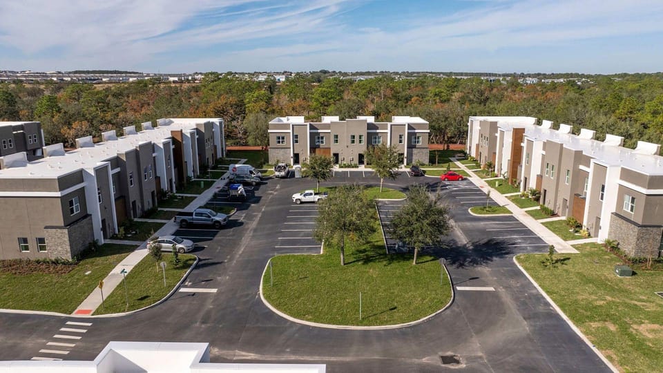 Perfect Family Getaway 4BR Themed Magic Hotel in Osceola County
