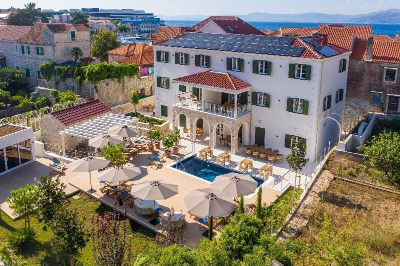 Hotel Brattia Hotel in Split-Dalmatia County