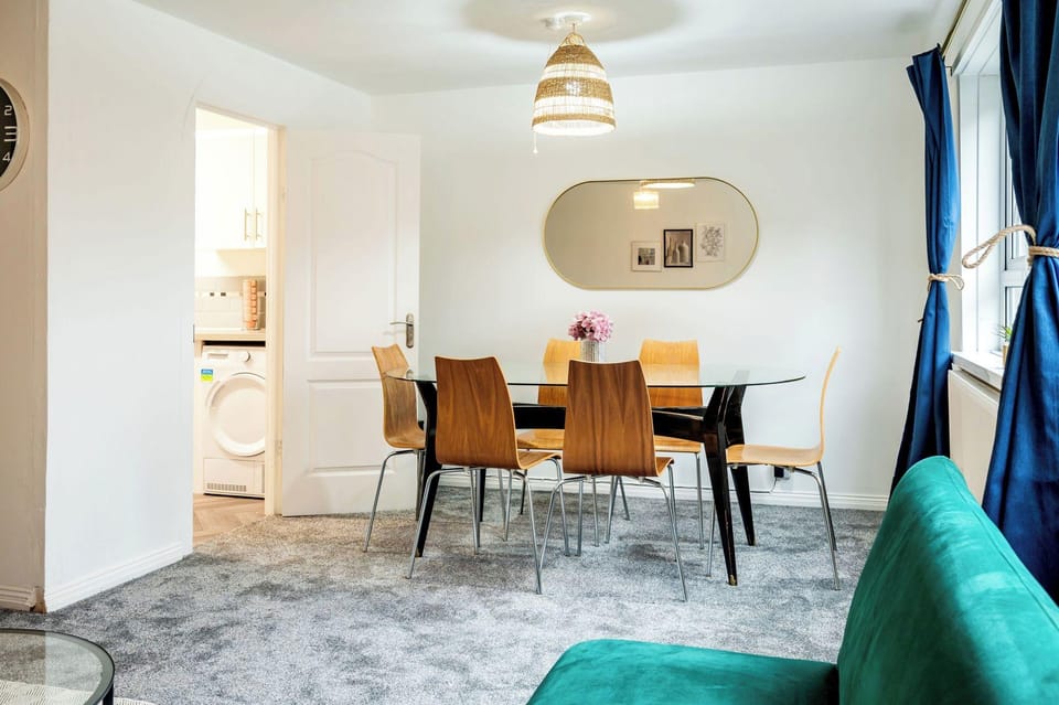 Nice 2-bed flat near earls court Hotel in City of Westminster