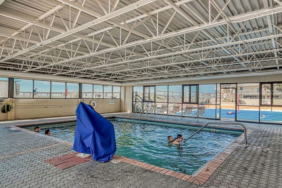 The Oyster by Brightwild Beachfront Condo Hotel in Destin