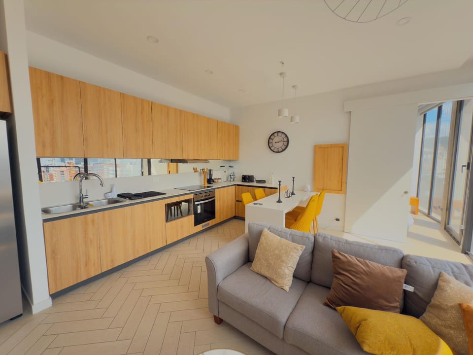 Apartamento en el edificio más alto UIO Hotel in Quito