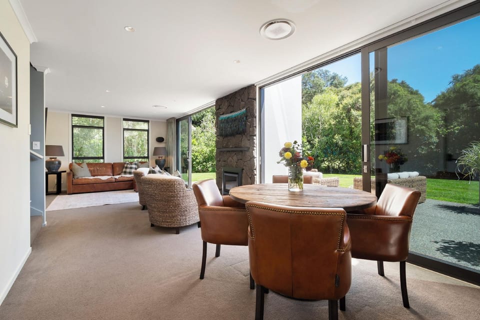 Kaitahi Chef's Table & Lodge Hotel in Palmerston North