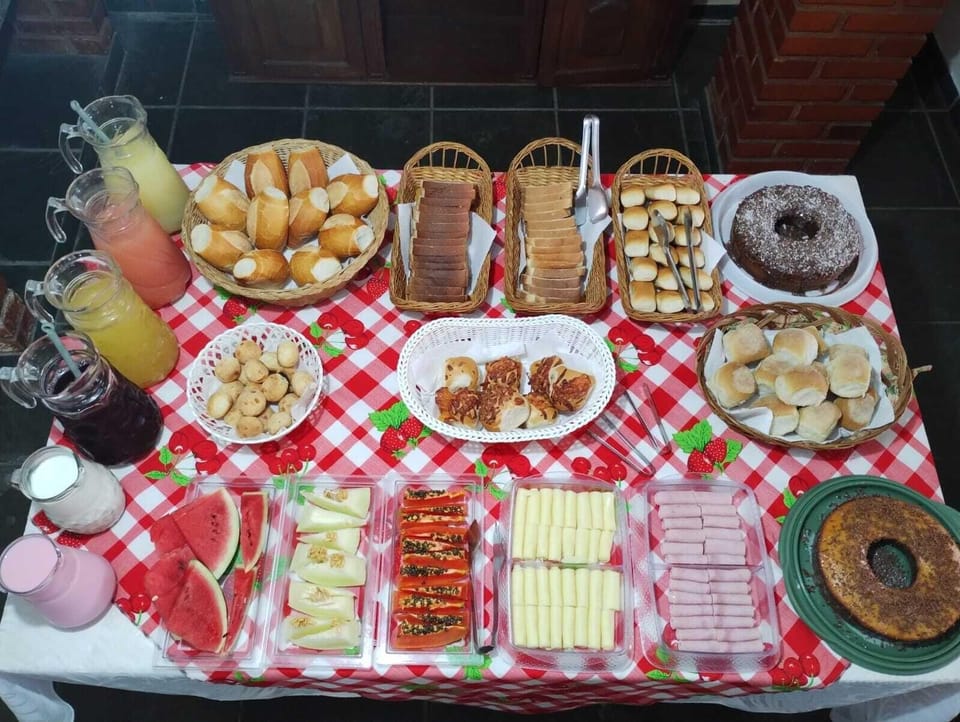 Pousada Vale das Flores Hotel in Resende