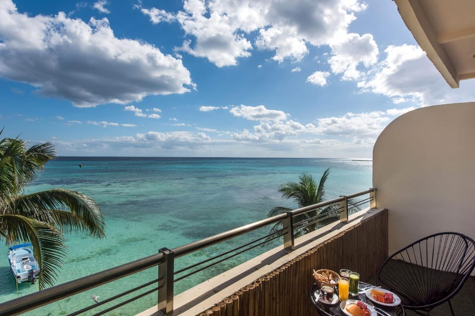 Ocean plaza by Zamá Homes Hotel in Playa del Carmen