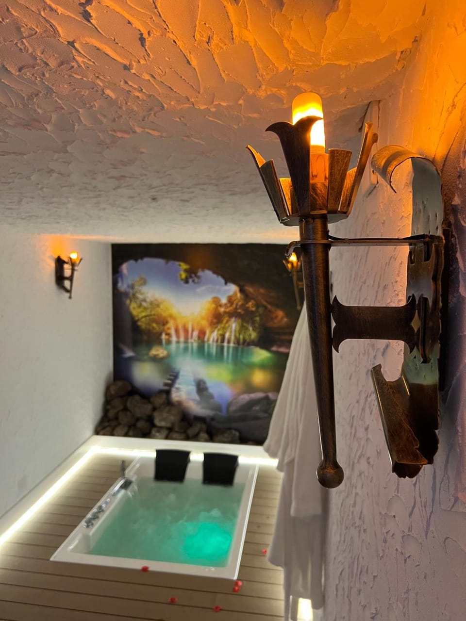 Hot tub