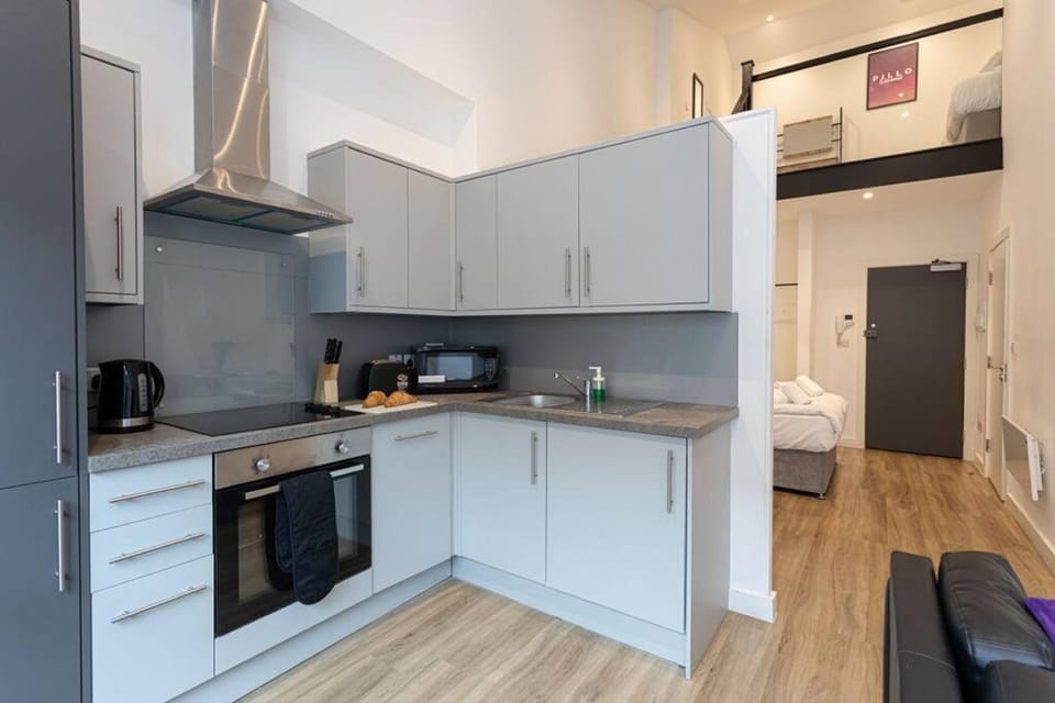 Modern and Spacious Duplex in Manchester City Centre Hotel in Manchester