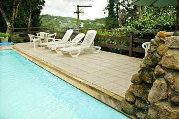 Hortênsias Pousada Boutique - Piscina Hotel in Monte Verde