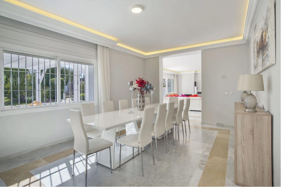 Elegant Villa Retreat Hotel in Marbella