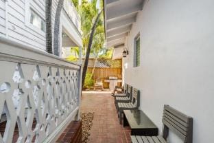 Sweet Caroline by Brightwild Pool Parking Hotel in Key West