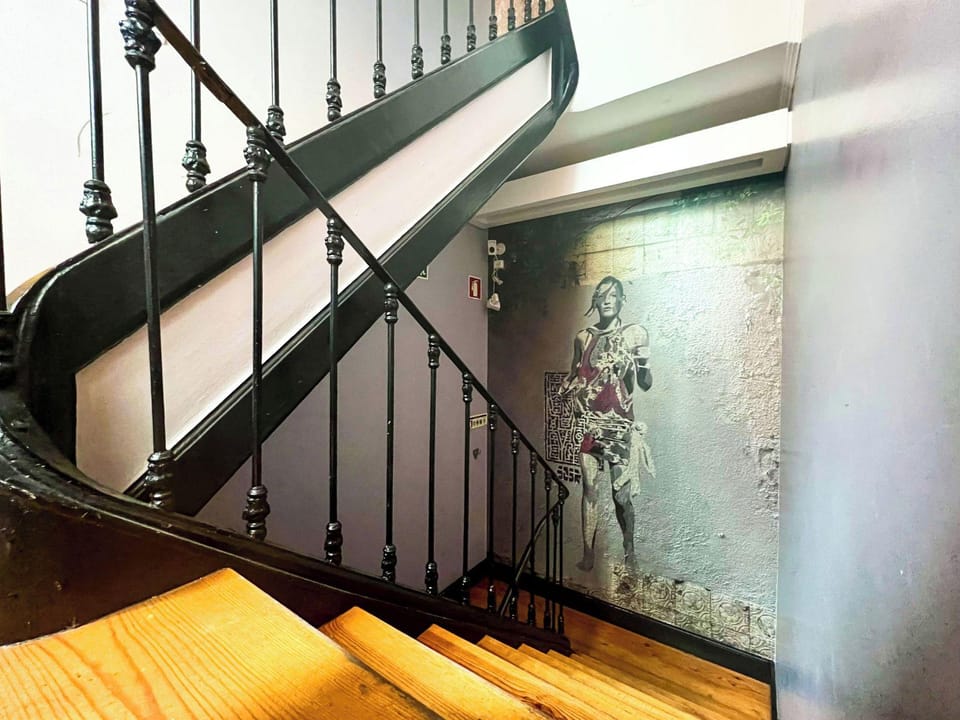Santo1 · Modern Studio Close to Timeout Market Hotel in Lisbon