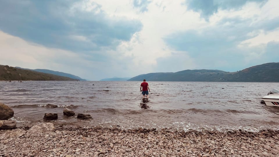 Traditional Highland Cottage Near Loch Ness-sleeps 6 Hotel in Scotland