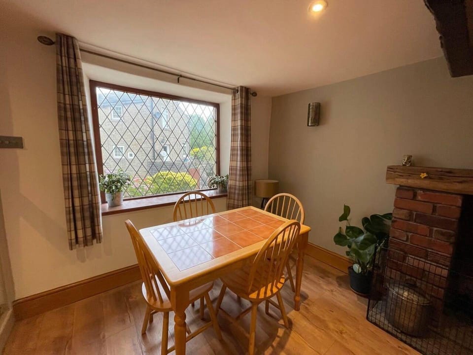 2bed Cottage - Trawden - Pet Friendly - Sleeps4 Hotel in Pendle District
