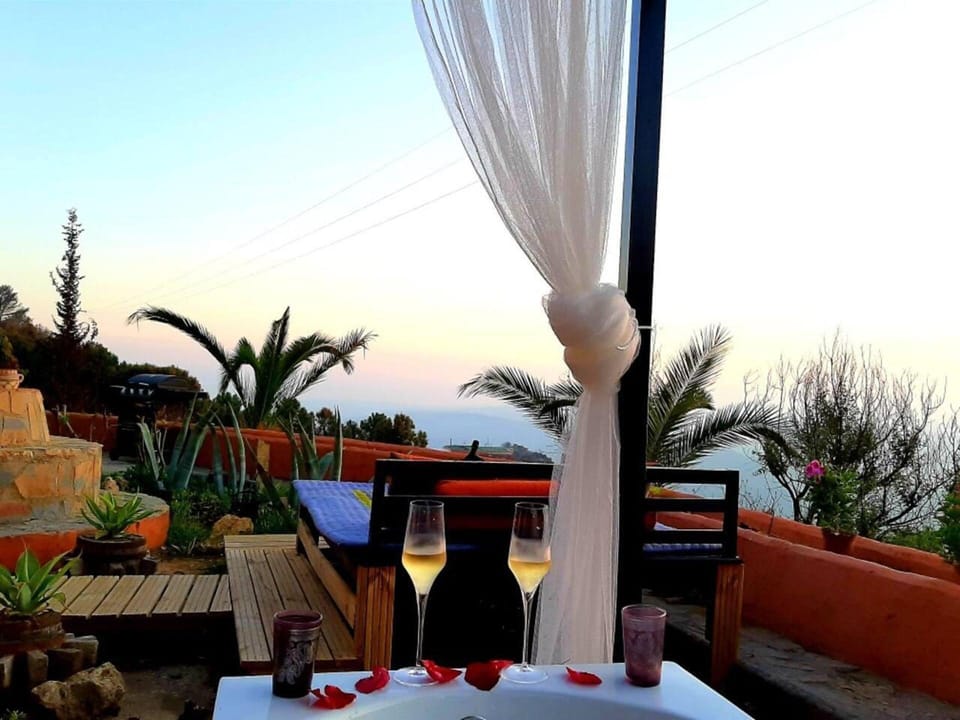 Casa Pino With Private Pool and Garden Hotel in Costa del Sol