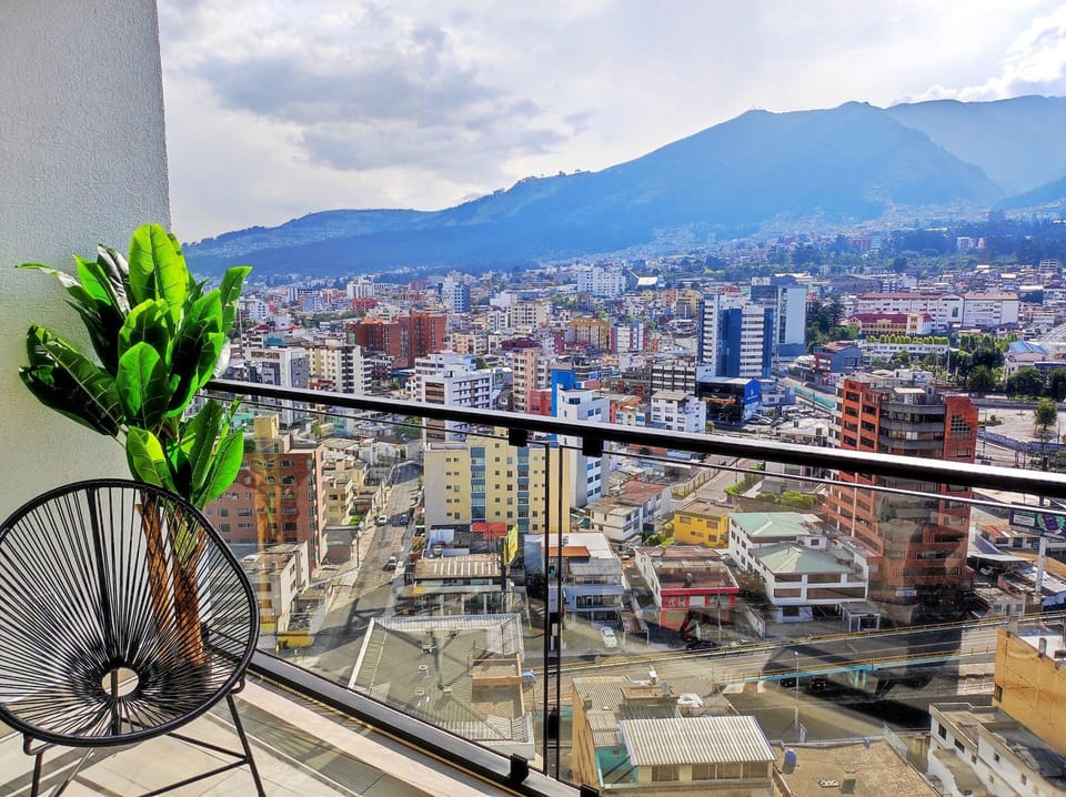 Luxury Carolina Quito Coliving Ecuador Hotel in Quito